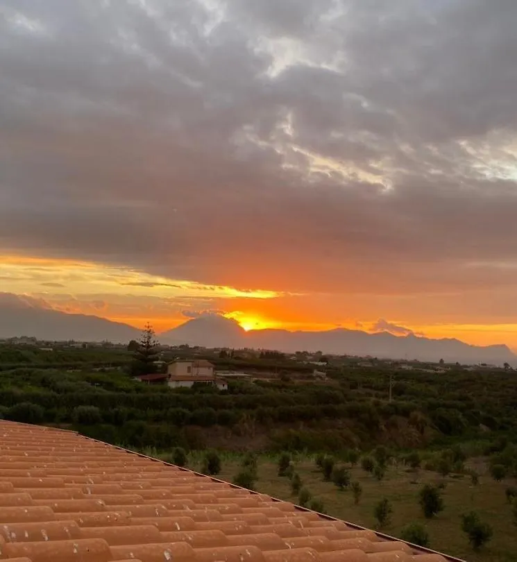 Casa Vacanze Muzzicato Partinico 0*,  Italy
